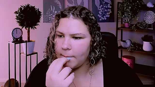 FlorenceAnderson online show from September 2025 09:09:01 AM