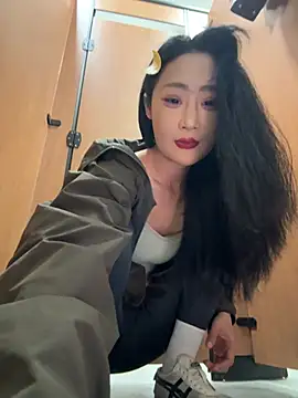 linger-23 online show from May 2026 09:25:02 AM