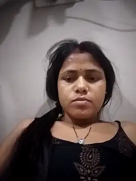 Ayeshaji online show from February 2026 05:49:02 PM