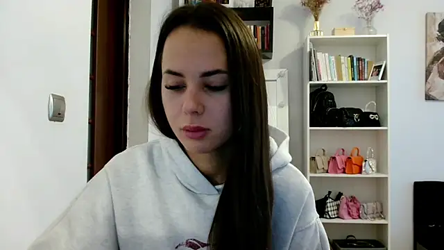 MayaJoy24 online show from October 2025 06:44:01 AM