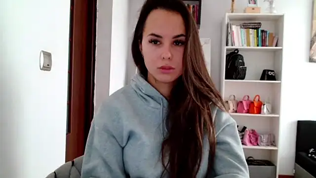 MayaJoy24 online show from October 2025 07:30:01 AM
