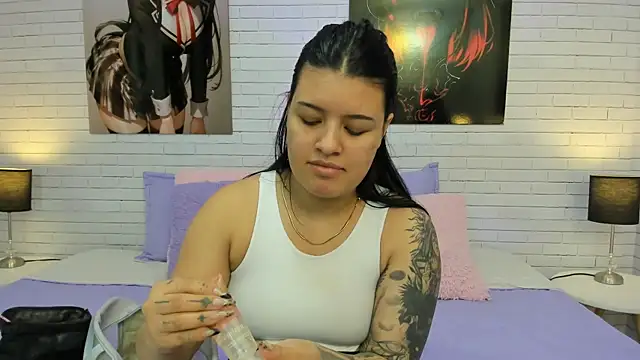 Candy Roose online show from October 2025 03:58:02 AM