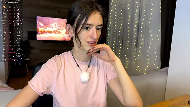 TwinTemptations online show from December 2025 09:31:02 PM