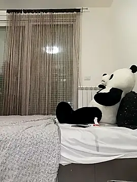 MeCherryy online show from April 2026 09:10:02 PM