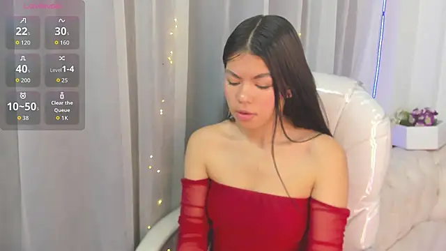 Pretty Johnson  online show from October 2025 10:03:01 AM