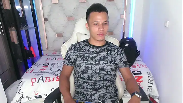 Snapshot of sex_mikee chatting on March 2025 04:16:02 AM sex mikee online show from March 2025 04:16:02 AM