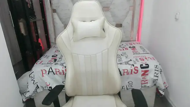 Snapshot of sex_mikee chatting on March 2025 03:18:02 AM sex mikee online show from March 2025 03:18:02 AM