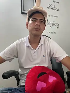 Snapshot of Haron-Hot chatting on March 2025 11:02:01 PM Haron-Hot online show from March 2025 11:02:01 PM