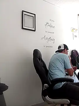 Snapshot of Haron-Hot chatting on March 2025 03:57:02 PM Haron-Hot online show from March 2025 03:57:02 PM