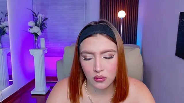 Snapshot of karla_hill_28 chatting on July 2026 03:21:02 AM karla hill 28 online show from July 2026 03:21:02 AM