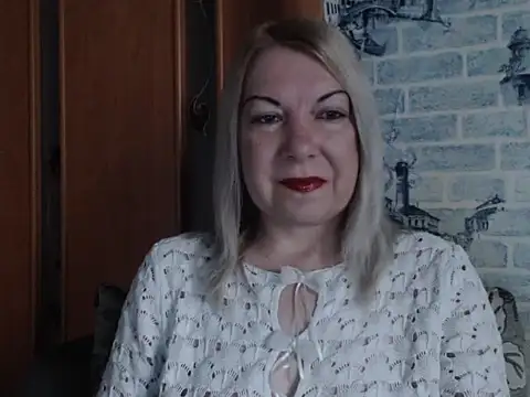 Lillia Ray online show from April 2026 12:40:02 PM