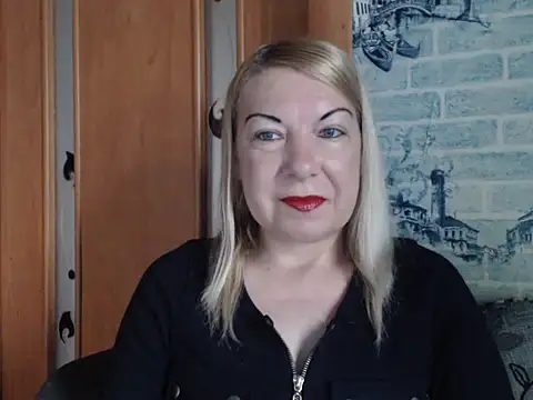 Lillia Ray online show from May 2026 07:47:02 AM