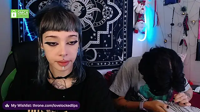 lovelockedlips online show from December 2025 08:05:02 PM