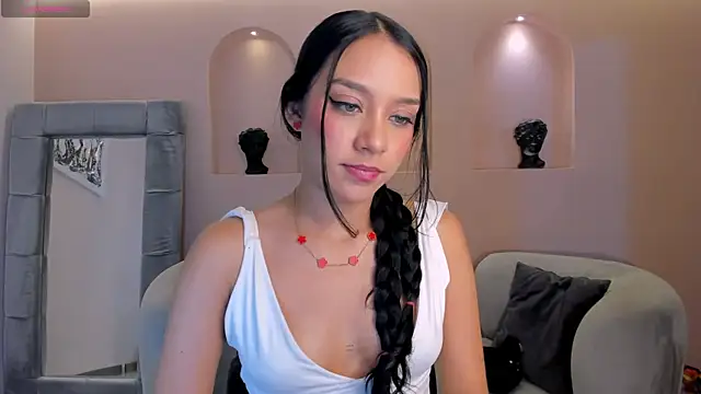 AmaliaCrus online show from March 2026 08:25:01 PM