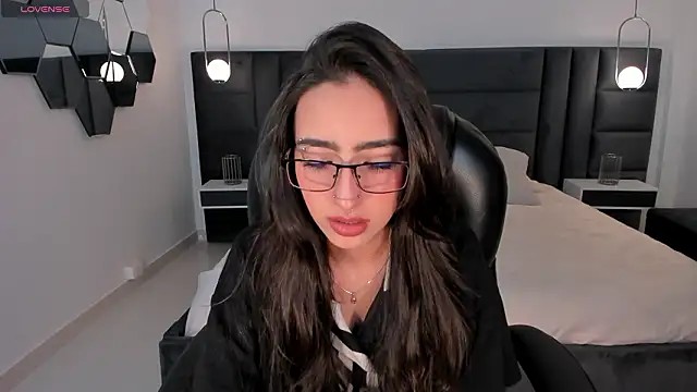 LarisaSmirnov online show from February 2026 03:38:02 AM