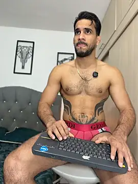 Maximiliano ford online show from July 2026 10:50:02 AM