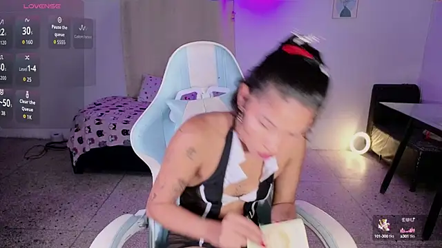 eleselas online show from September 2025 11:42:01 PM