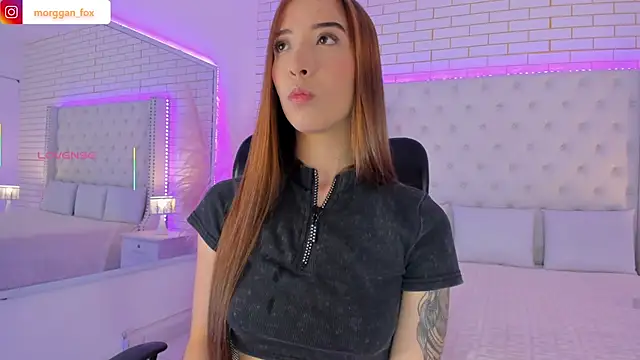 Morggan Fox  online show from October 2025 03:31:02 AM