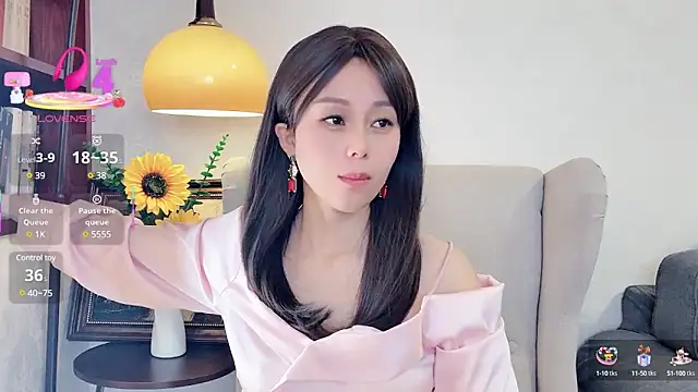 NovaNana online show from March 2025 02:07:02 AM