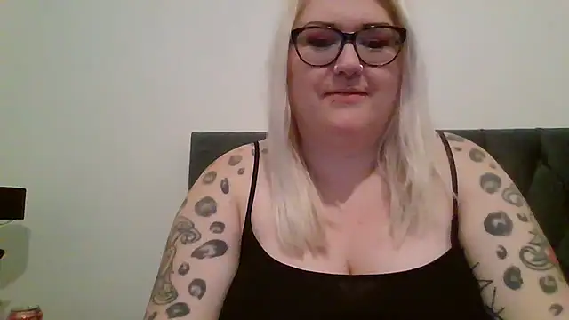 Sizzling Indie36 online show from March 2025 11:23:01 PM