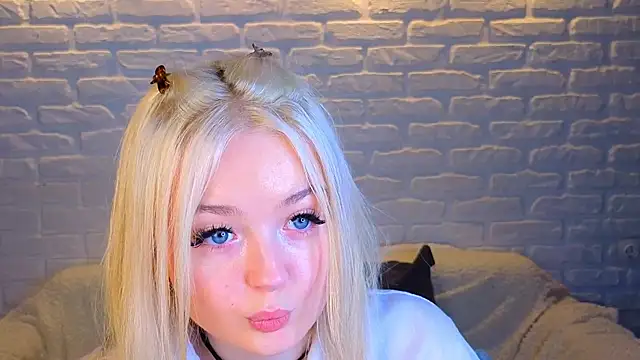 minigirl online show from March 2025 10:11:02 AM