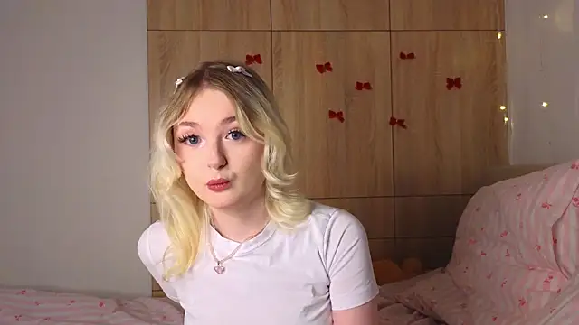 minigirl online show from February 2026 04:14:01 PM