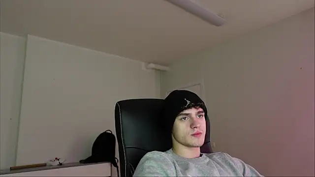 Brad Holloway online show from November 2025 08:14:01 PM