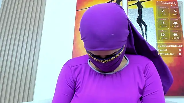 Layla arabelle online show from March 2025 12:51:01 AM