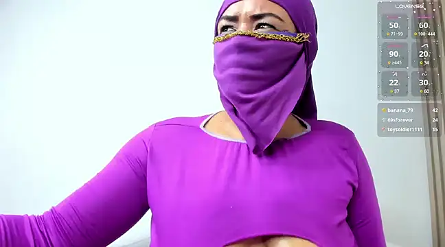 Layla arabelle online show from March 2025 01:22:01 AM