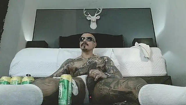 danilog515 online show from April 2026 09:01:01 AM