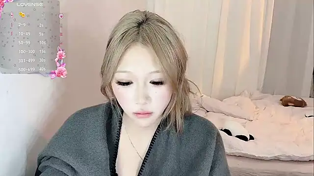 Snapshot of -monica-tina- chatting on September 2025 07:46:02 PM -monica-tina- online show from September 2025 07:46:02 PM