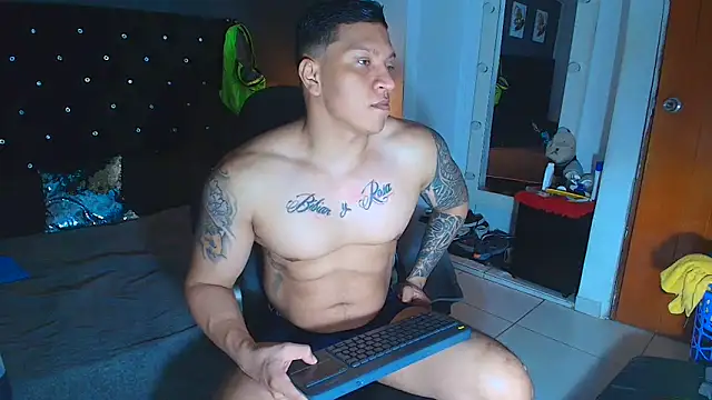 ethan dalton  online show from November 2025 02:56:01 AM