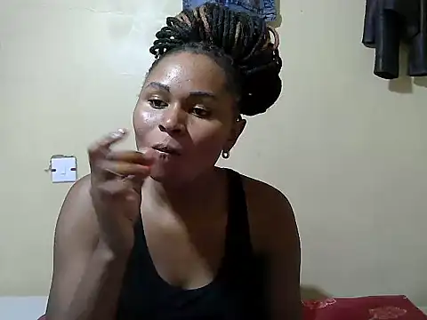 Creamy-Aisha online show from October 2025 04:30:01 PM