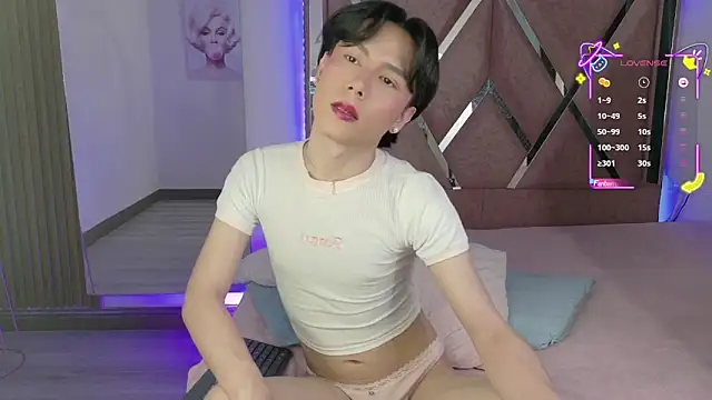 Snapshot of Ash_Femboy chatting on September 2025 09:14:01 PM Ash Femboy online show from September 2025 09:14:01 PM