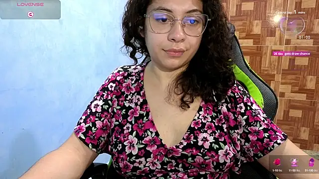 Snapshot of Mabbaldama chatting on September 2025 11:37:02 PM Mabbaldama online show from September 2025 11:37:02 PM