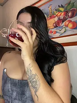 andrea gomes  online show from June 2026 08:08:01 AM