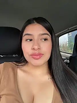 andrea gomes  online show from July 2026 10:11:01 PM