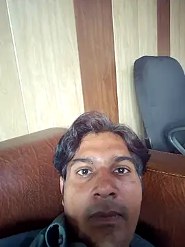 johnny8731 online show from October 2025 10:05:01 AM