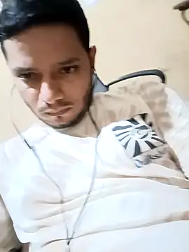 Snapshot of Hotbooy chatting on September 2025 07:08:01 AM Hotbooy online show from September 2025 07:08:01 AM