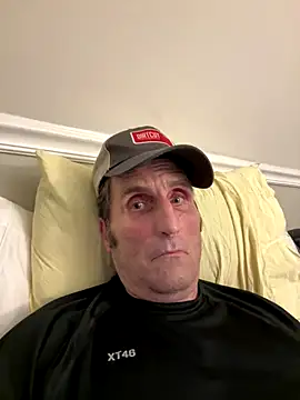 Snapshot of Bw3322 chatting on October 2025 07:17:02 AM Bw3322 online show from October 2025 07:17:02 AM