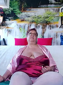 QueenPammy1 online show from January 2026 08:17:01 AM