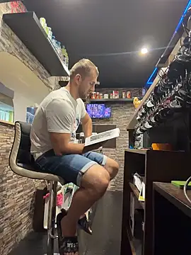 trainwithme online show from July 2026 06:18:01 AM