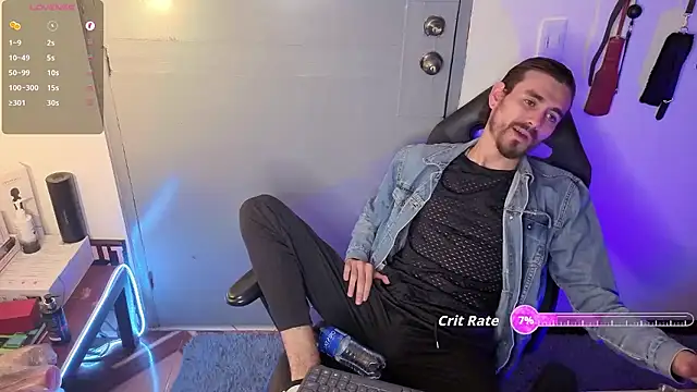 Aaron malikk online show from September 2025 09:58:02 PM