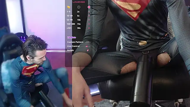 Aaron malikk online show from November 2025 01:44:02 PM