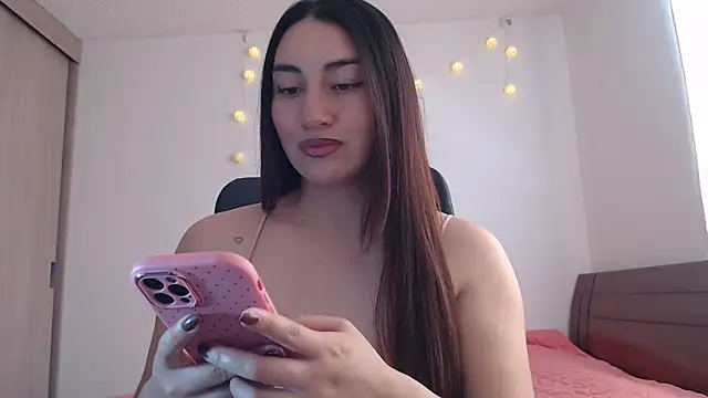 nalafoster online show from March 2026 03:19:02 PM