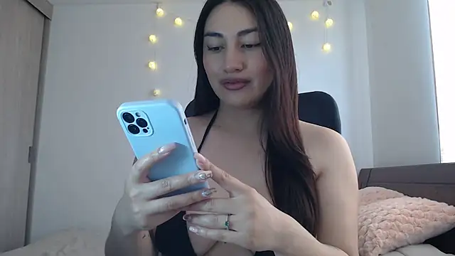 Snapshot of nalafoster chatting on June 2026 03:14:02 PM nalafoster online show from June 2026 03:14:02 PM