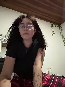 MitsuChan  online show from December 2025 05:23:01 AM