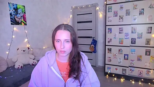 BarbiePieer online show from December 2025 05:28:02 PM