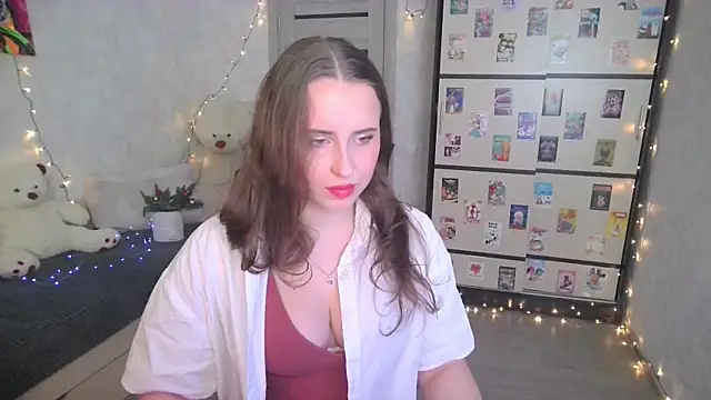 BarbiePieer online show from December 2025 12:33:02 PM