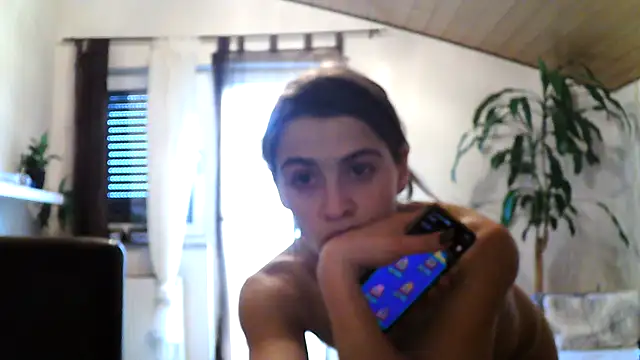 Snapshot of sweet_paar2016 chatting on October 2025 12:13:02 PM sweet paar2016 online show from October 2025 12:13:02 PM